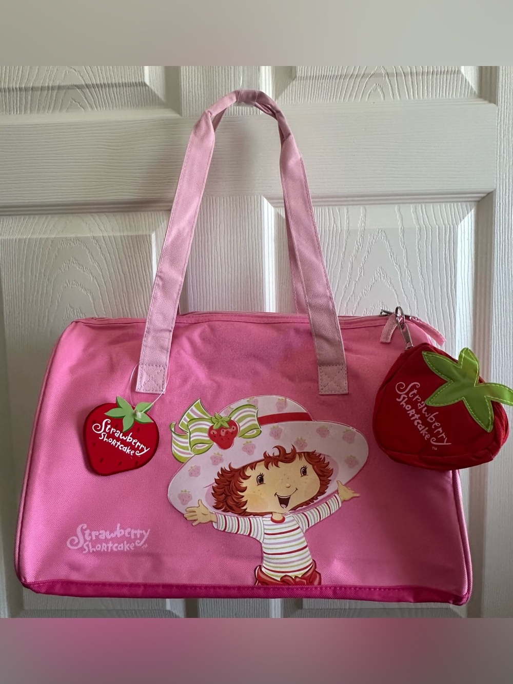 Strawberry Shortcake Kids 16" Travel Duffel Bag Pink with Strawberry purse New